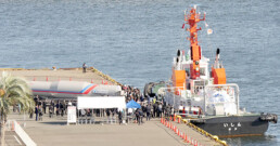 Bunkering LNG fuel