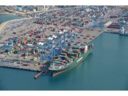 Cranes uploading containers, Ashdod Port (photograph accredited to Ronen Akerman)